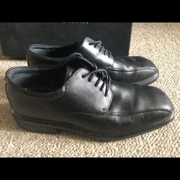 Mens Bostonian dress shoes - Picture 2 of 4